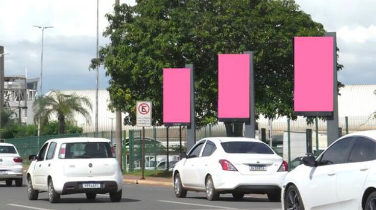 巴西利亞機場數字廣告